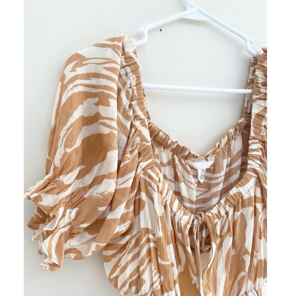 H&M Patterned Top - Picture 2 of 3